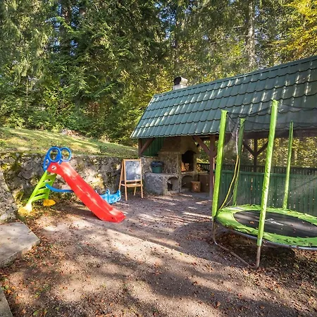 Alpehytte Ocovan Krpacovo-lake 8 Min-bbq-in The Forest *